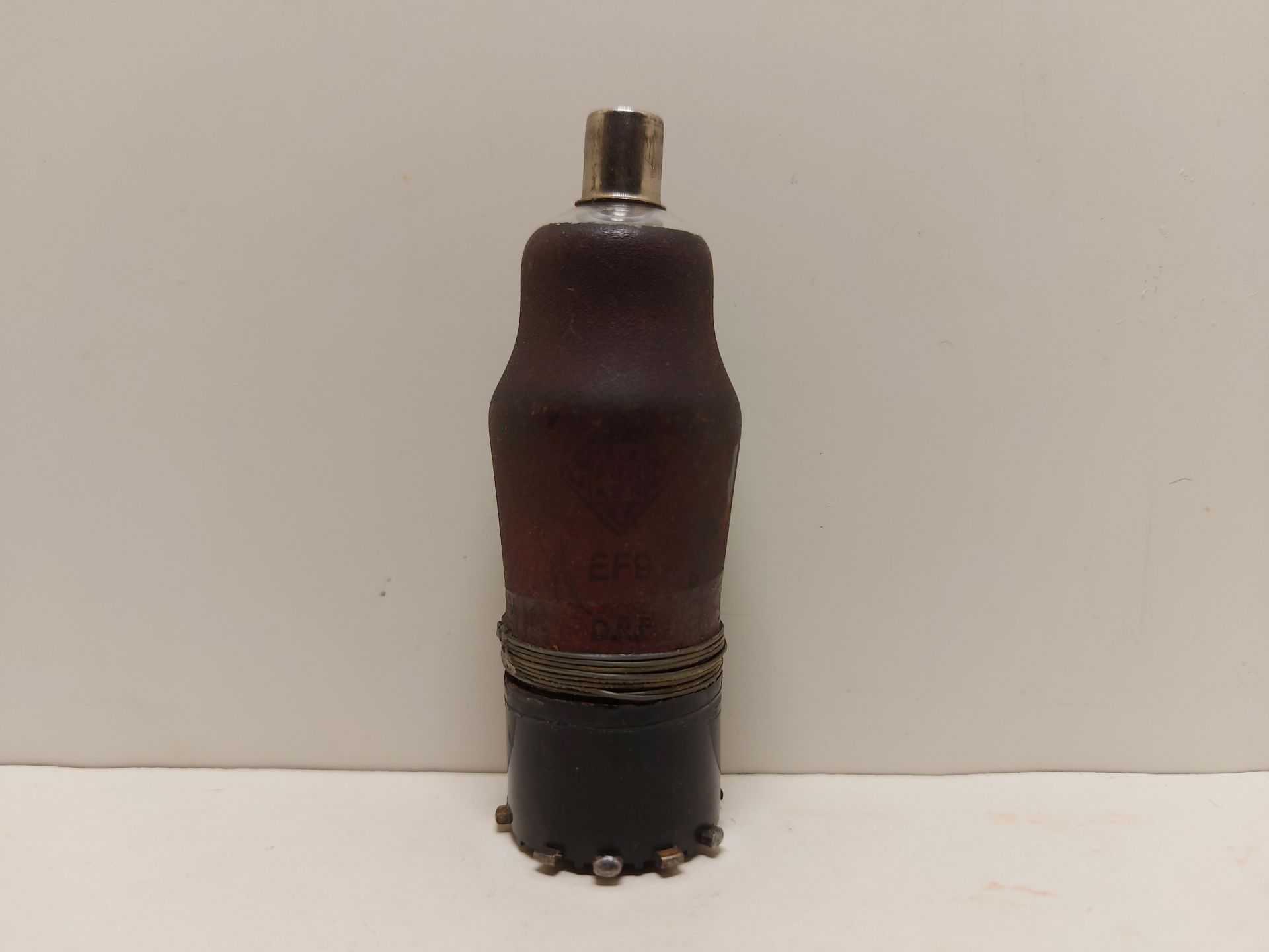EF9