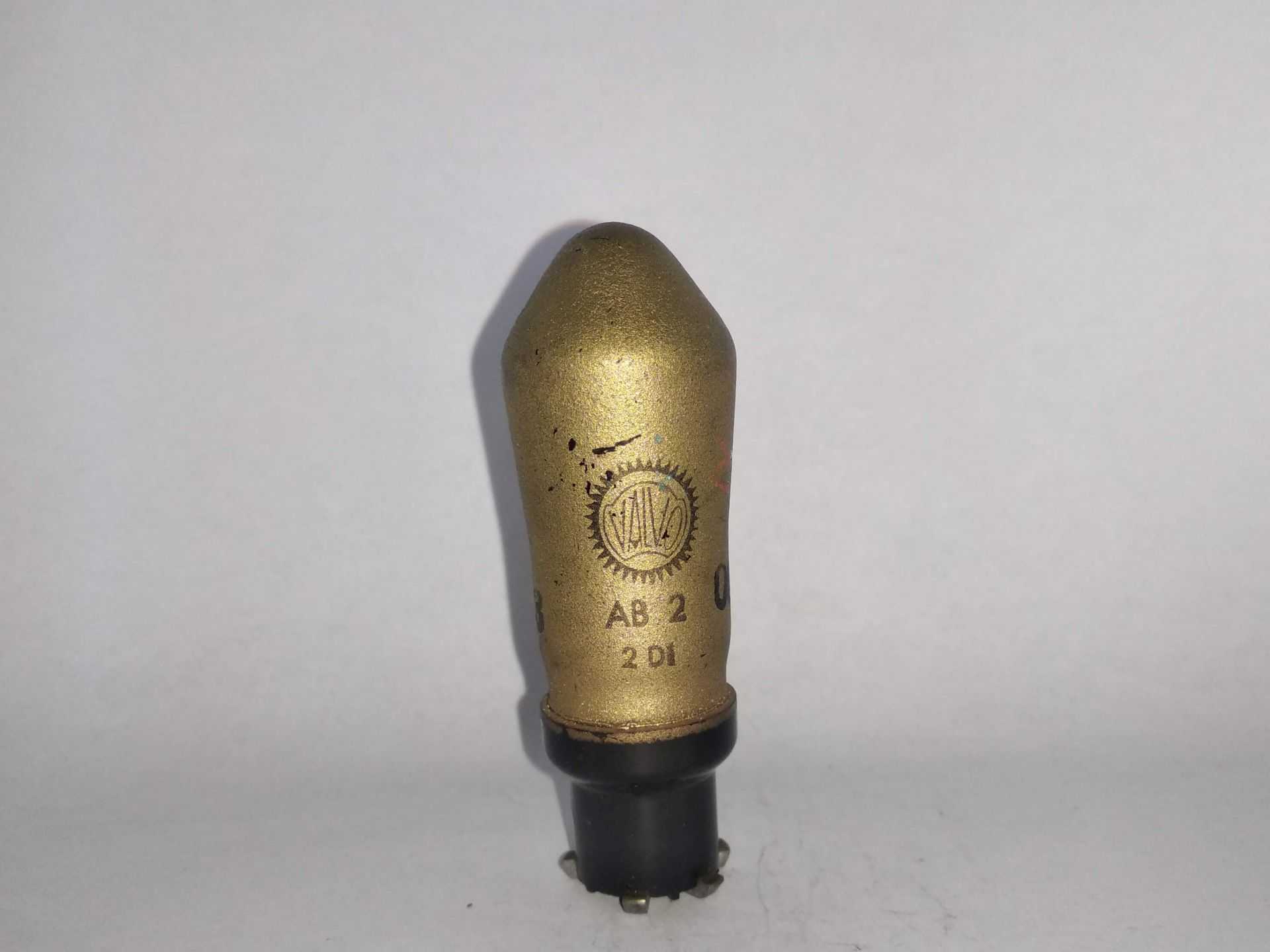 AB2
