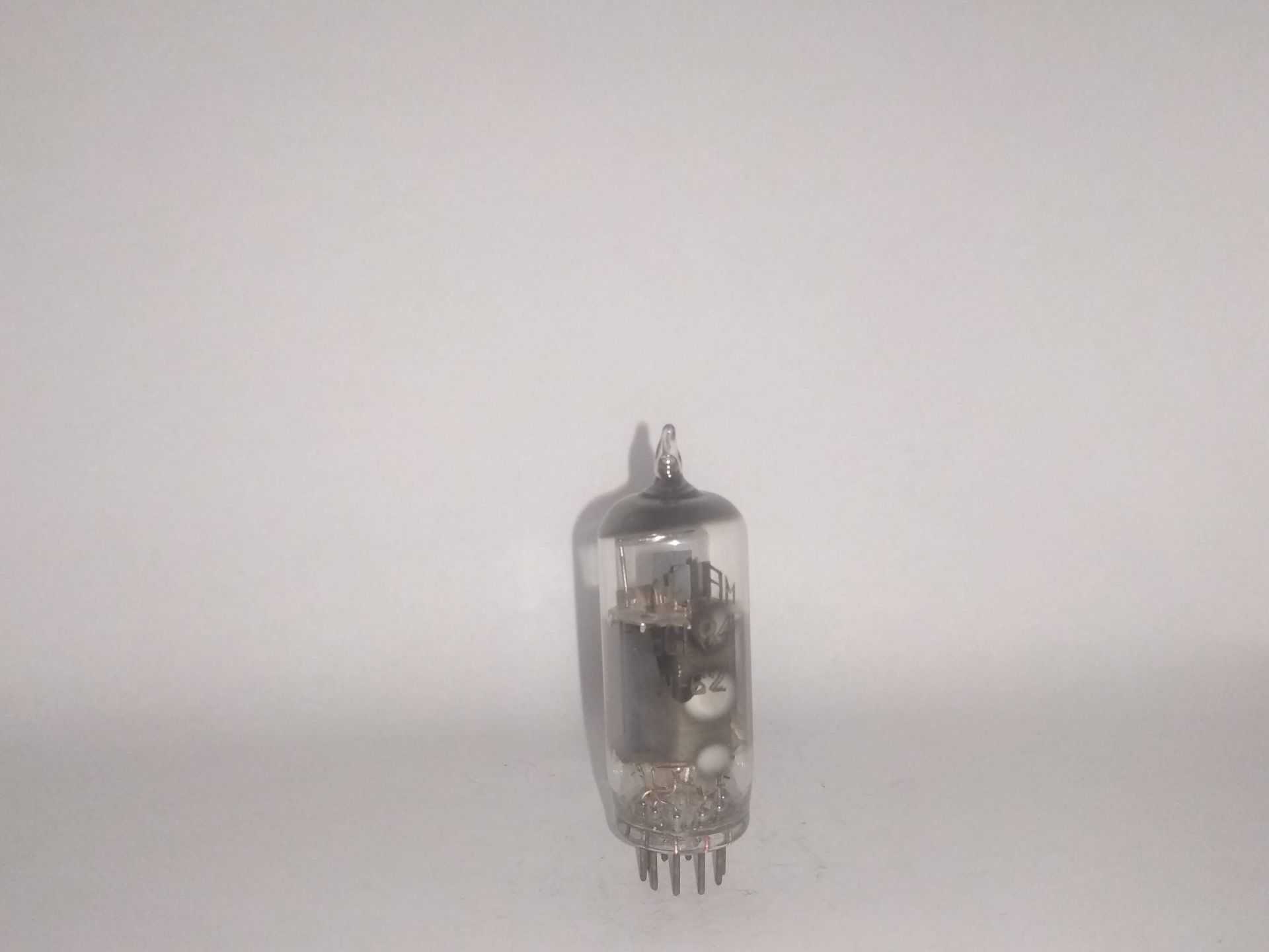 ECL84